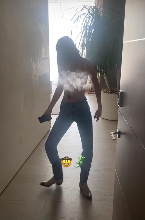 绳命不息，热议不止！科技界的时尚风波