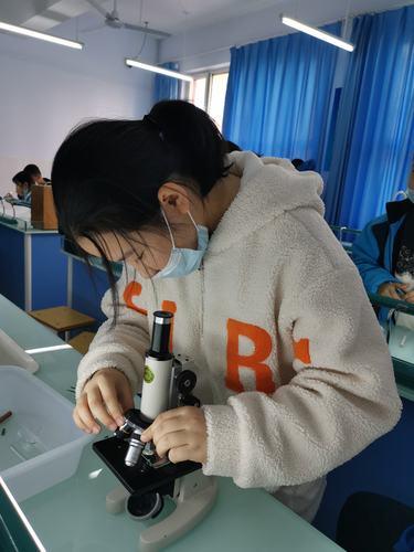 嘿，听说生物课上的“菌”让科技圈也疯狂？